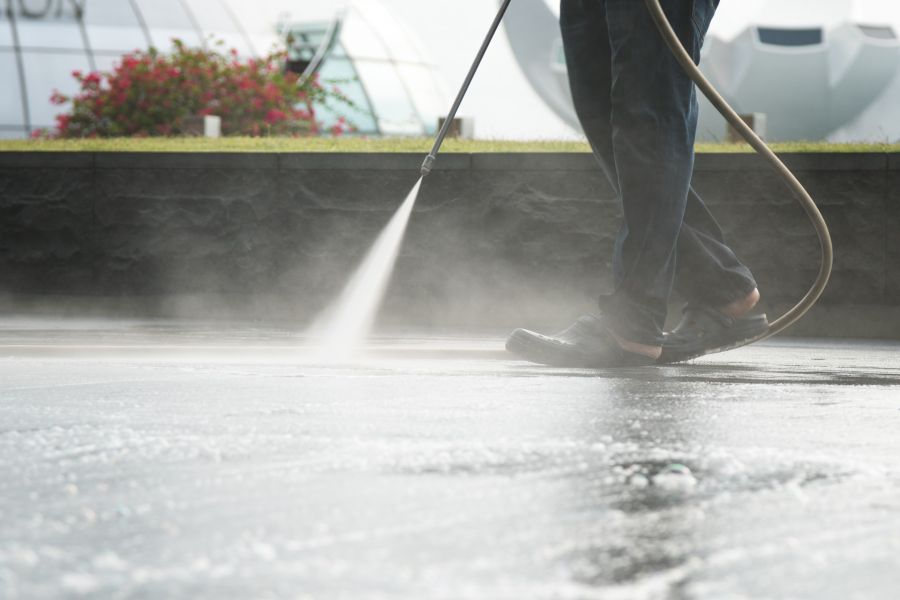 Commercial Pressure Washing by Advance Cleaning Solutions TB LLC